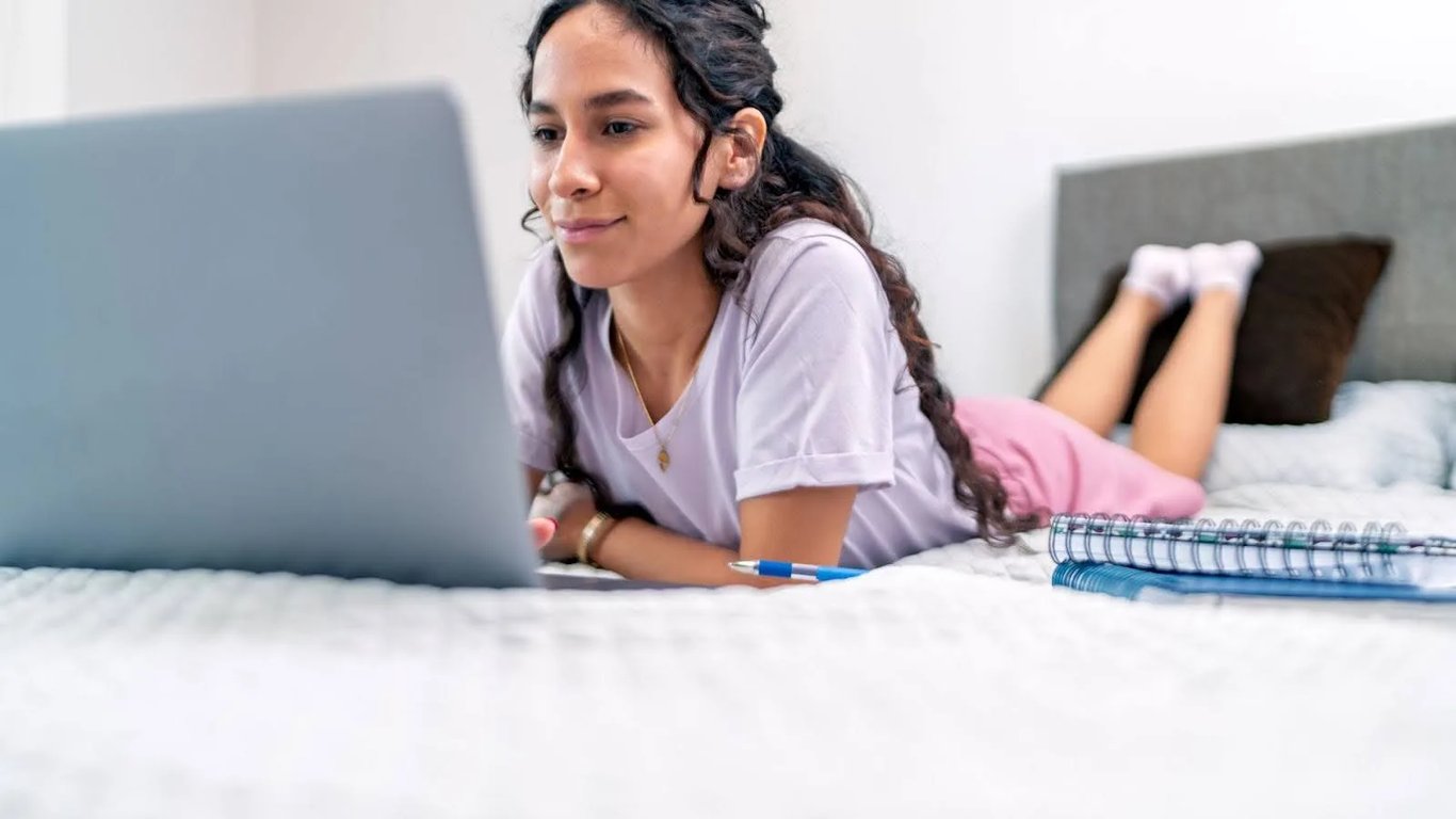 Bali Draws a Hard Line on Business Activities Under Tourist Visas